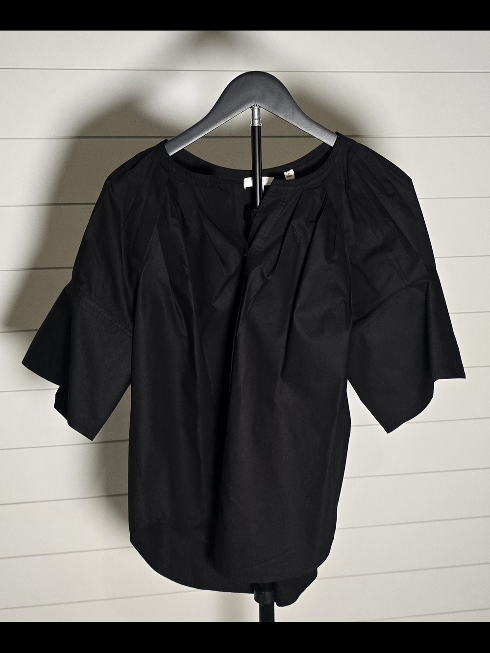 A.L.C. Black Short Sleeve Pleated Poplin Blouse Size 2